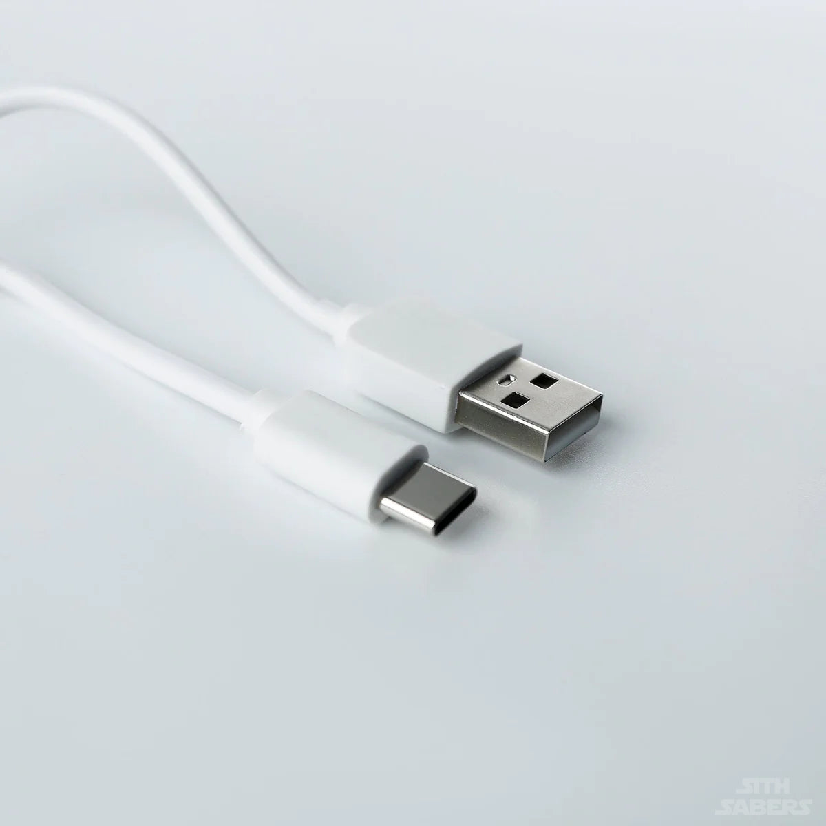 Saber Charging Cable